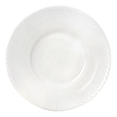 Royal Copenhagen - White Fluted Half Lace Syvä lautanen 24 cm