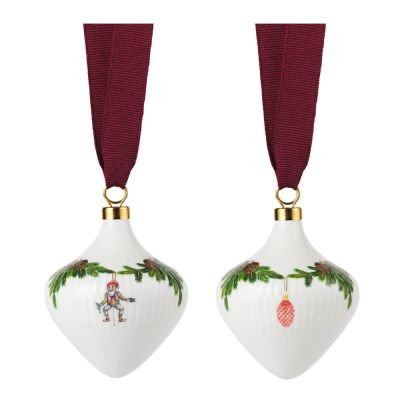 Royal Copenhagen - Star Fluted Christmas koriste 2025 2 kpl