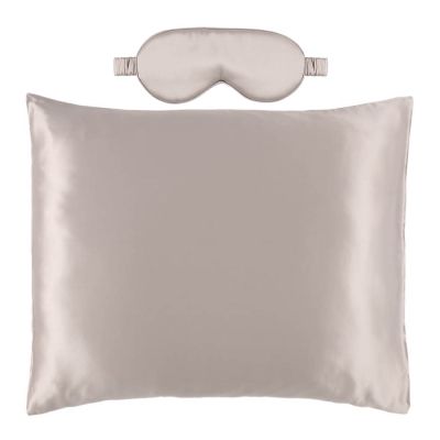 Fanni K - Lahjapakkaus: Silkkinen tyynyliina ja unimaski Vaaleanharmaa