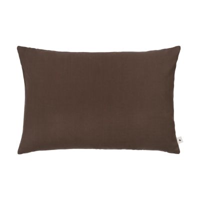 Ferm Living Sen tyynyliina Dark chocolate, 40x60 cm