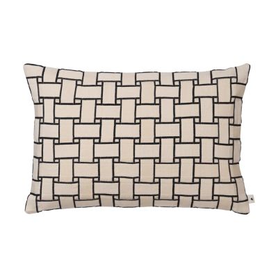 Ferm Living Lattice tyynynpäällinen Off-white-musta, 40x60 cm