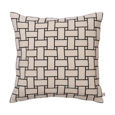 Ferm Living Lattice tyynynpäällinen Off-white-musta, 50x50 cm