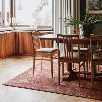 VM Carpet Basaltti matto 80x300 cm mahonki