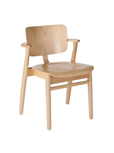 Artek Domus-tuoli lakattu koivu