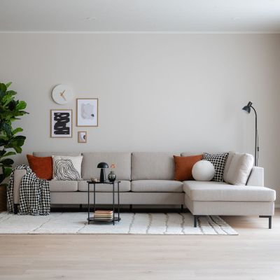 Veke Toronto XL-avokulmasohva oikea, hiekka hygge 10, jalka musta metalli, asiakaspal