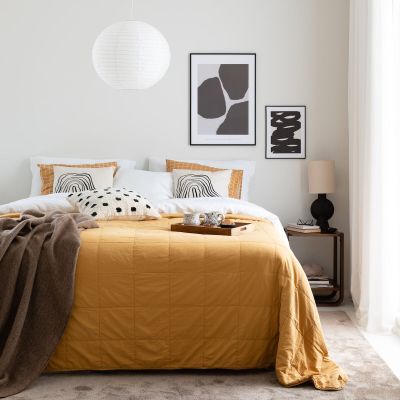 Veke Paljakka päiväpeitto 280x260 cm okra, asiakaspalautus