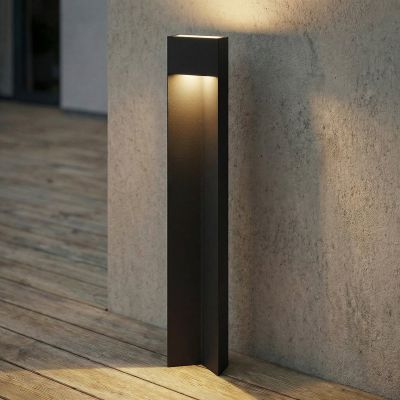 Kaholo LED-pylväsvalaisin, alumiini, IP44, musta, 90 cm – Lucande - Moderni - Kulmikas