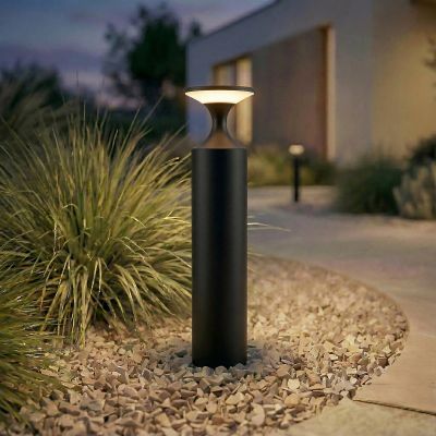 Navor LED-pylväsvalaisin, musta, alumiini, IP65, korkeus 50 cm – Lucande - Moderni - Yksilamppuinen