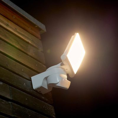 XLED Home 2 S -kohdevalaisin ulos, valkoinen, IP44 STEINEL - Moderni - Muovi - Kulmikas