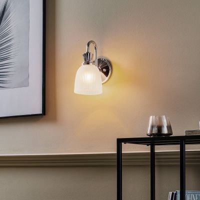 Cora kylpyhuoneen LED-seinävalaisin, 1-lamppuinen, lasi, IP44 Elstead - Moderni - Metalli - Yksilamppuinen