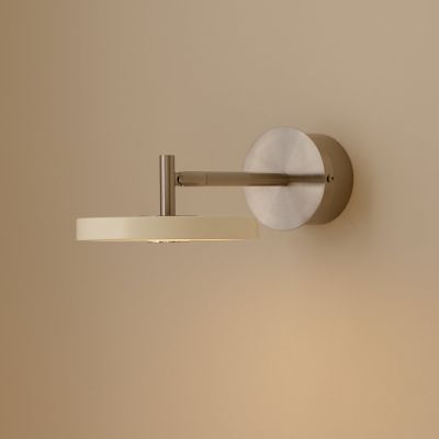Asteria Short LED-seinävalaisin, valkoinen, teräs, kiinteä johdotus UMAGE - Olohuone - Design - Metalli - Yksilamppuinen