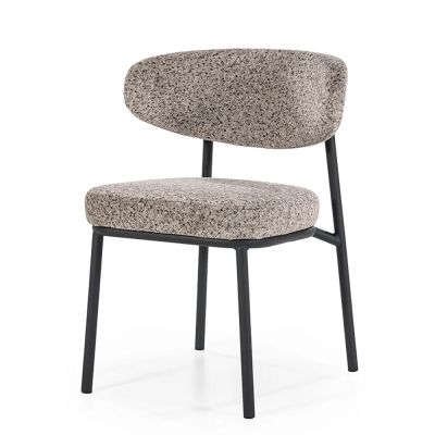 By Boo, Ruokapöydän tuoli Jari Taupe