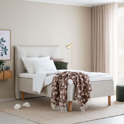 Unia Hopea runkopatjasänky M 120x200 beige, pronssi 8cm, 23cm tammijalka
