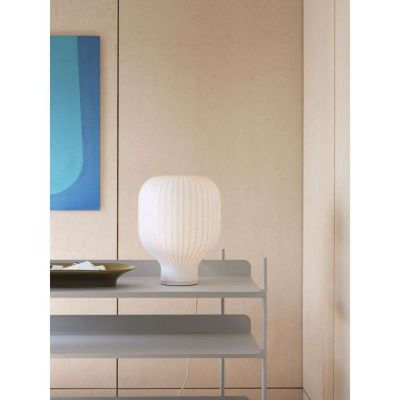 Strand Pöytävalaisin H39,1 White Muuto - Olohuone - Kangas / tekstiili