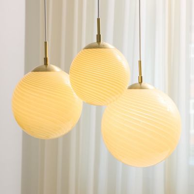 CANDY BALL –riippuvalo, kerma/antiikkimessinki, Ø 20 cm – Halo Design - Olohuone - Lasi - Yksilamppuinen