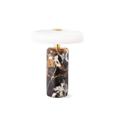 Design By Us Trip pöytävalaisin Ø17x21 cm marmori Savi-matta opaali | Alk. 431,00 €