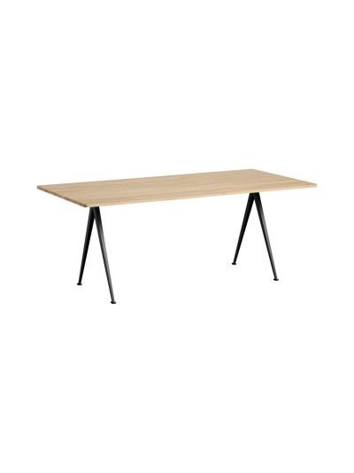HAY Pyramid table 02 -pöytä | Alk. 1 920,00 €