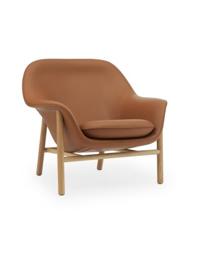Normann Copenhagen Drape lounge low oak -nahkapäällystetty tuoli | Alk. 2 790,00 €