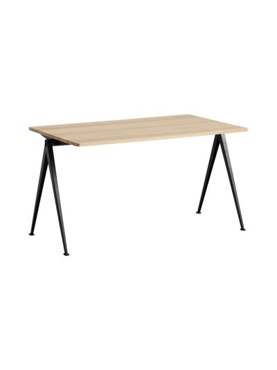 HAY Pyramid table 01 -pöytä | Alk. 1 320,00 €
