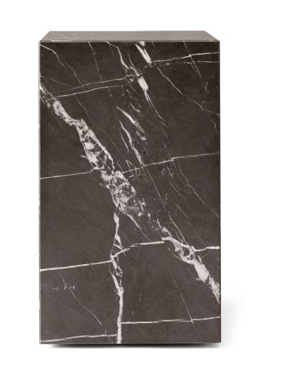 MENU Plinth tall -sivupöytä | Alk. 1 187,00 €