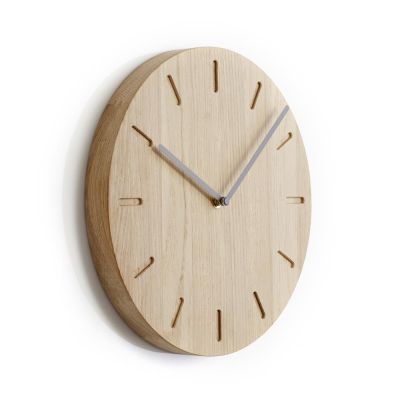 Applicata Watch:Out seinäkello tammi tammi-harmaa | Alk. 179,00 €