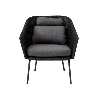 Cane-line Mega tuoli Graphic, sis. harmaat tyynyt | Alk. 1 270,00 €