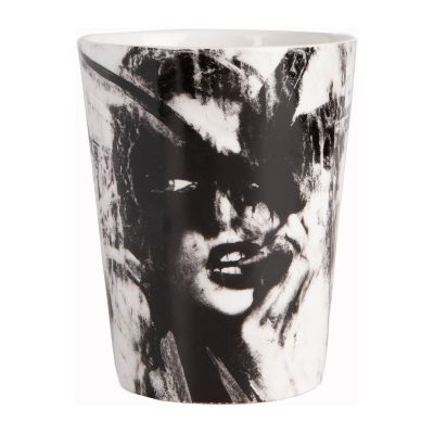 Carolina Gynning Looking for You -muki 35 l | Alk. 15,00 €