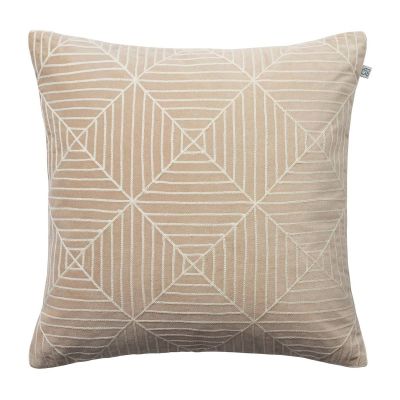 Chhatwal & Jonsson Embroidered Kulgam -tyynynpäällinen 50 x 50 cm Tan-off white | Alk. 60,00 €