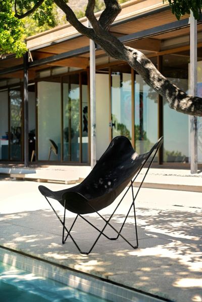 Cuero Sunshine Mariposa lepakkotuoli Sunbrella-kangas tummanharmaa 5088 musta ja | Alk. 450,00 €