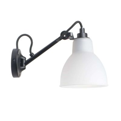 DCW - 104 Seinävalaisin Musta/Polycarbonat Lampe Gras