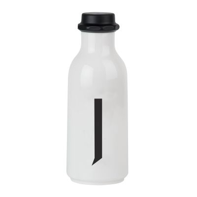 Design Letters Design Letters juomapullo J | Alk. 18,00 €