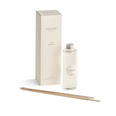 ester & erik Refill ester & erik tuoksutikut Pine & cedar | Alk. 28,90 €