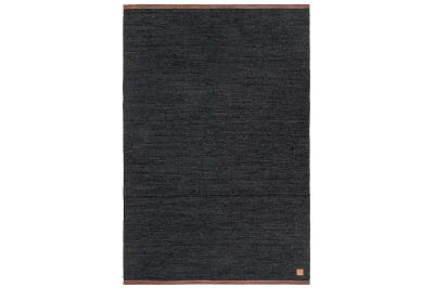 Fanni K luoto villamatto 160x230 cm musta