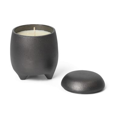ferm LIVING Evoke kynttilä purkissa Mustaksi hapettunut alumiini | Alk. 26,00 €