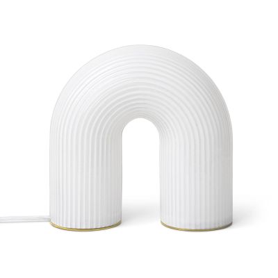 ferm LIVING Vuelta pöytälamppu Valkoinen | Alk. 149,00 €