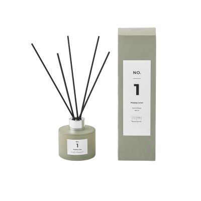 Illume x Bloomingville NO. 1 Parsley Lime -tuoksutikut 100 ml | Alk. 16,00 €