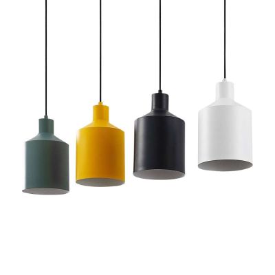 Lindby - Tirane Riippuvalaisin Black/White/Green/Yellow | Alk. 162,90 €