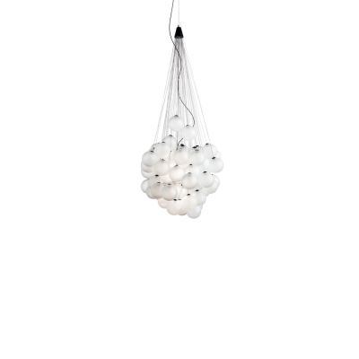 Luceplan Stochastic riippuvalaisin Opaali, 48 palloa | Alk. 1 855,00 €