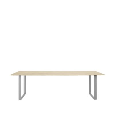 Muuto 70/70 ruokapöytä 255 x 108 cm Solid oak-Grey | Alk. 4 295,00 €
