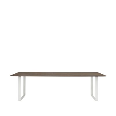 Muuto 70/70 ruokapöytä 255 x 108 cm Solid smoked oak-White | Alk. 4 595,00 €