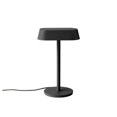 Muuto - Linear Pöytävalaisin Black | Alk. 236,00 €