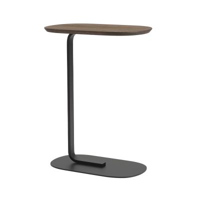 Muuto Relate sivupöytä K: 73,5 cm Smoked oak-Black | Alk. 499,00 €