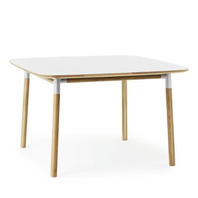 Normann Copenhagen Form pöytä 120x120 cm valkoinen | Alk. 1 630,00 €