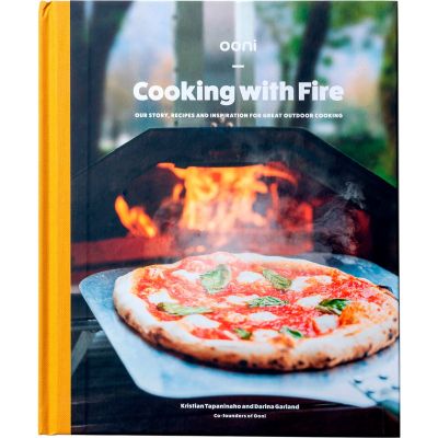 Ooni Cooking with Fire -keittokirja | Alk. 20,00 €