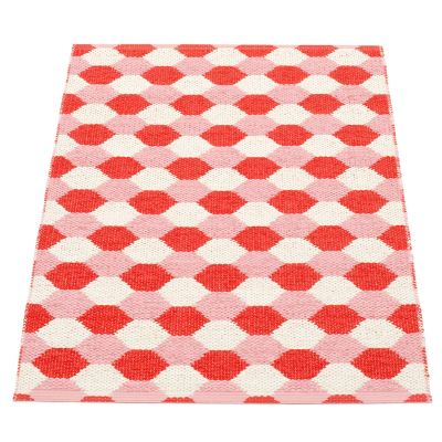 Pappelina, Dana matto 70x100 cm coral red / piglet / vanilla | Alk. 80,00 €