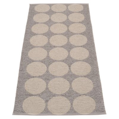 Pappelina, Hugo matto 70x160 cm mudmetallic / mud | Alk. 147,00 €