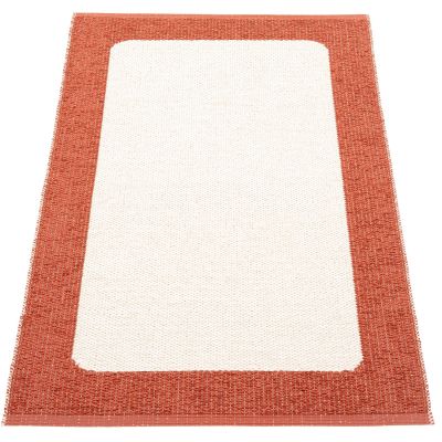 Pappelina, Ilda matto 70x120 cm brick / vanilla | Alk. 102,00 €