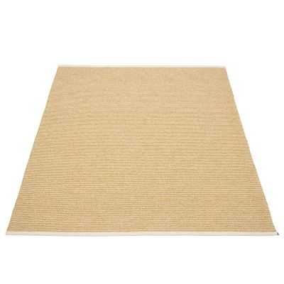 Pappelina, Mono Ochre / Cream matto 180 x 300 cm | Alk. 791,00 €