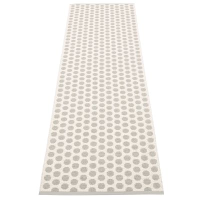 Pappelina, Noa matto Warm Grey/ V/ W. Grey stripe 70 x 150 cm