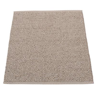 Pappelina, Svea matto 70x90 cm mud metallic / mud | Alk. 71,00 €